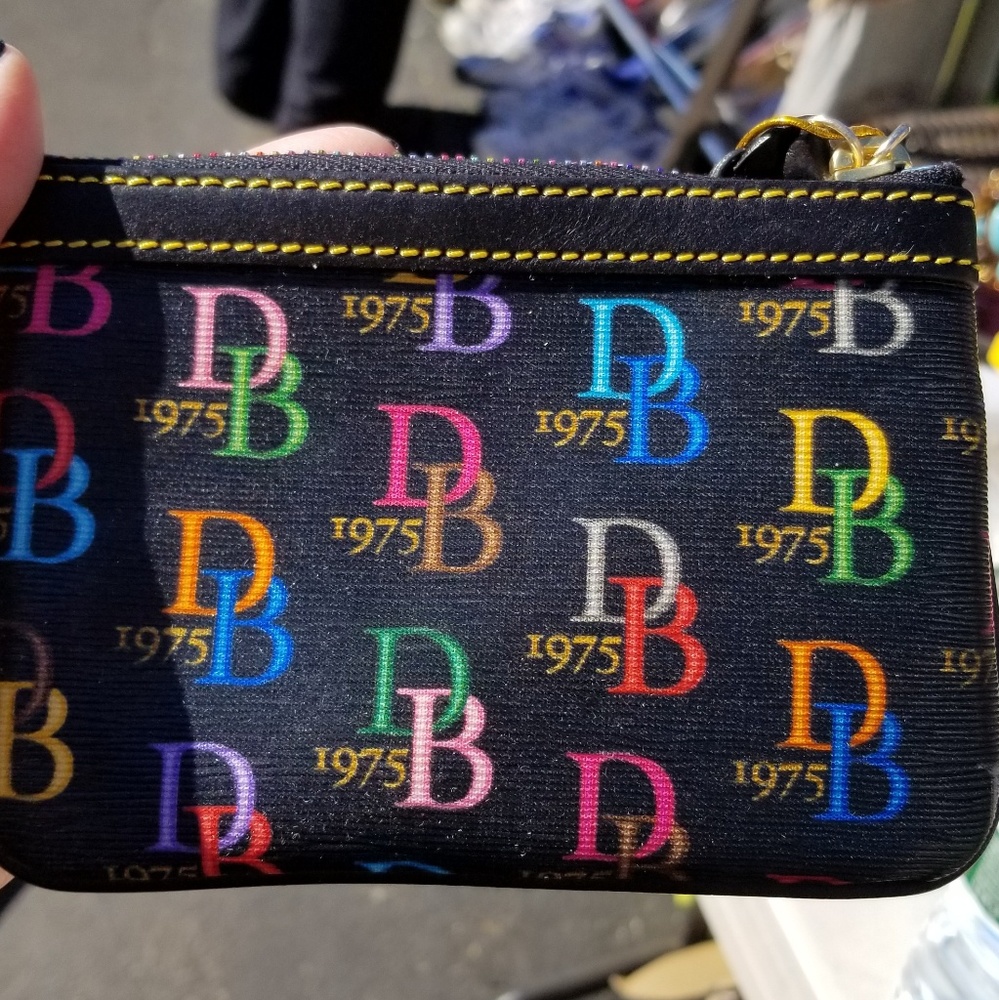 AUTHENTIC Dooney & Bourke wristlet